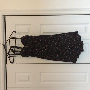 Size Large Kismet black floral dress